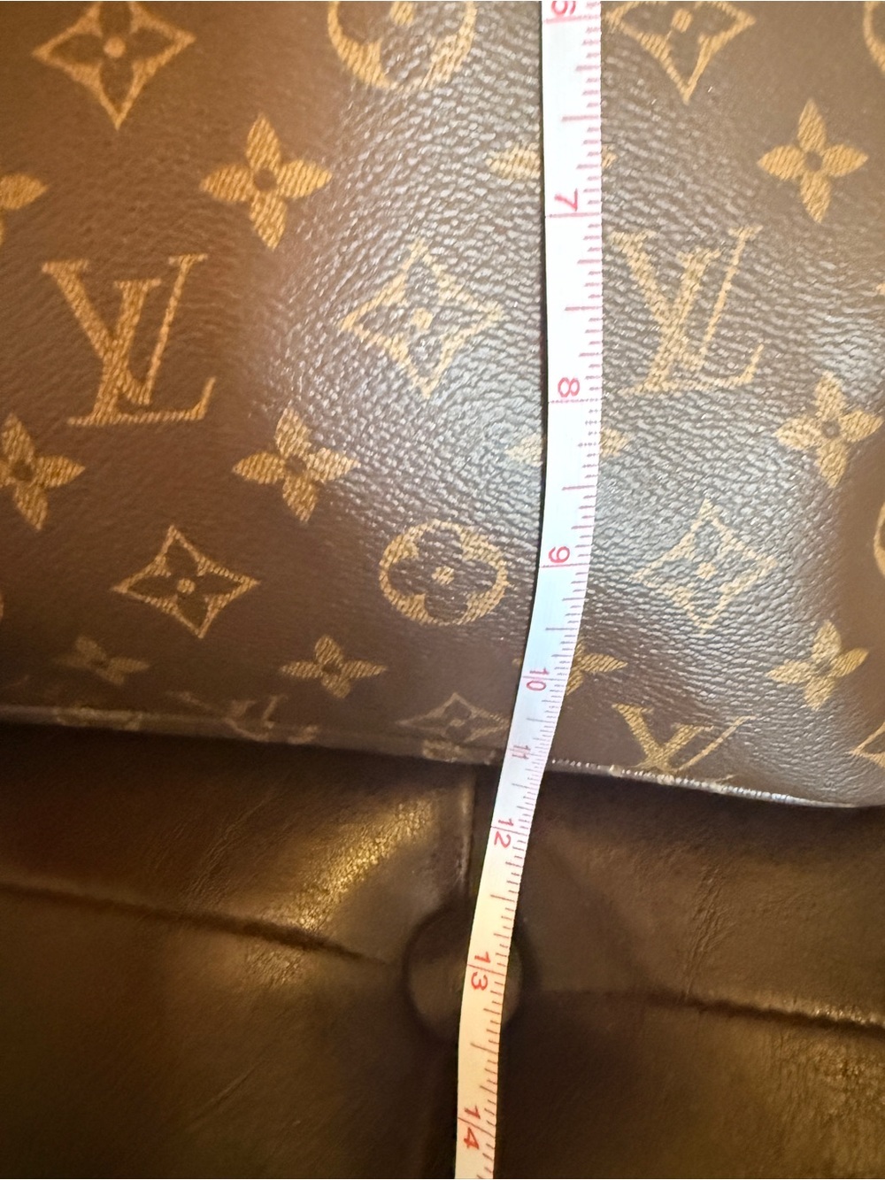 Monogram Neverfull Tote Bag in Brown and Natural Vachetta - Picture 15 of 16